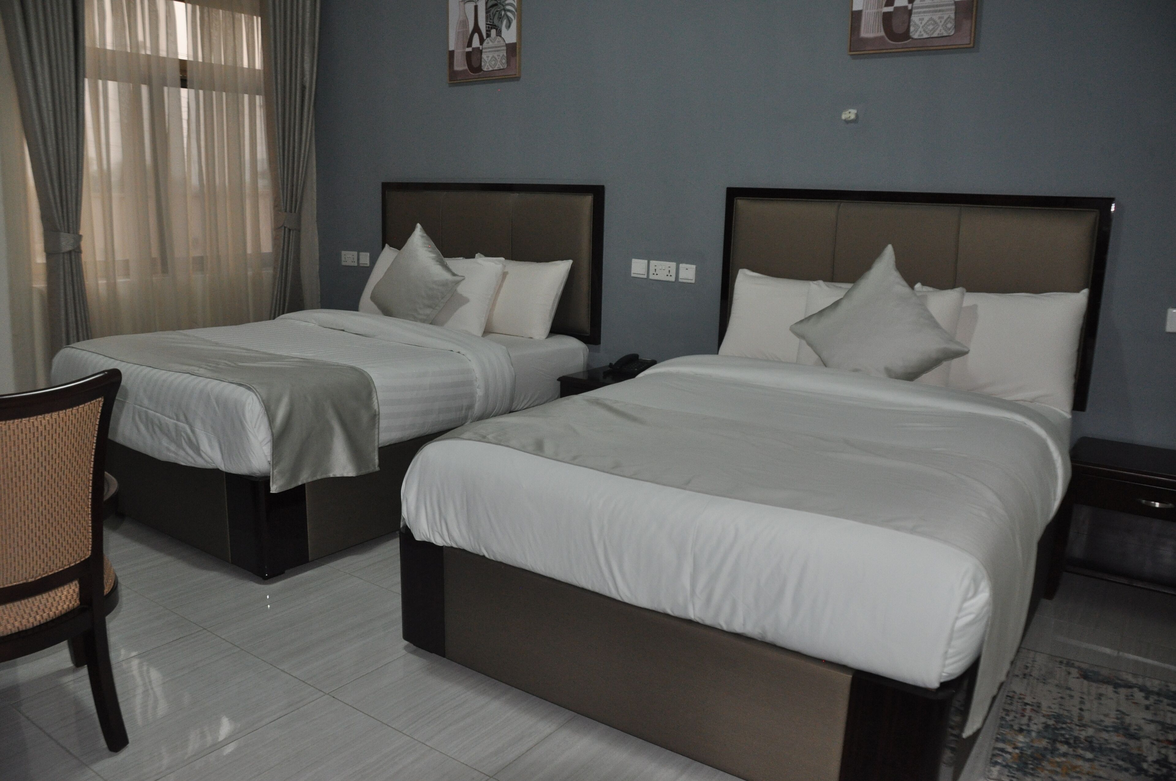 Relax Court Hotel