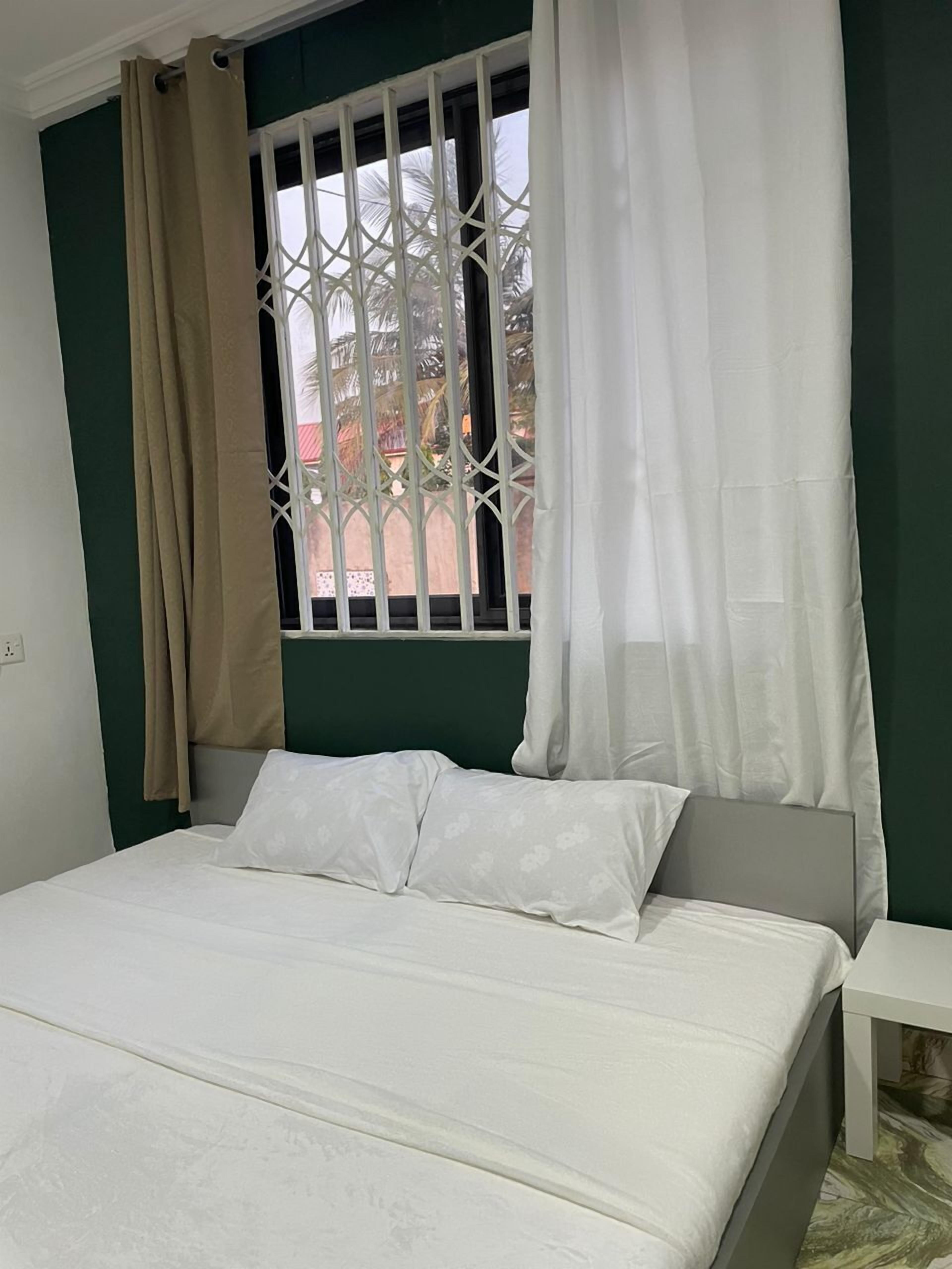 Serene Hostel Accra