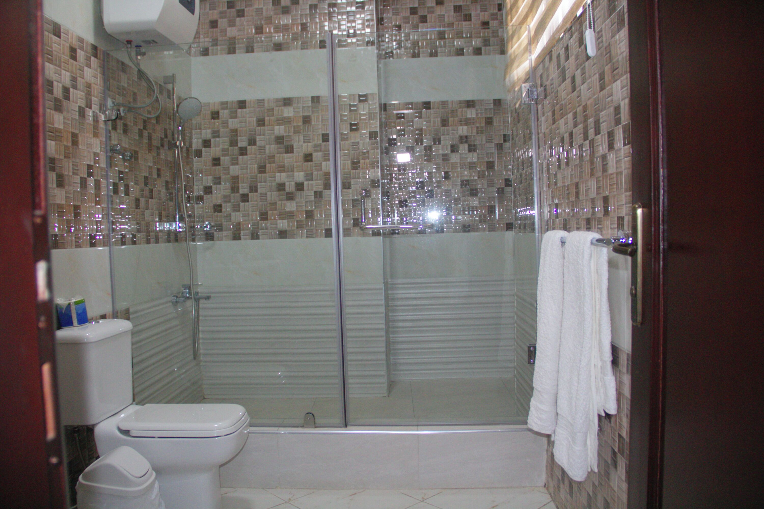 Gold Plus Hotel