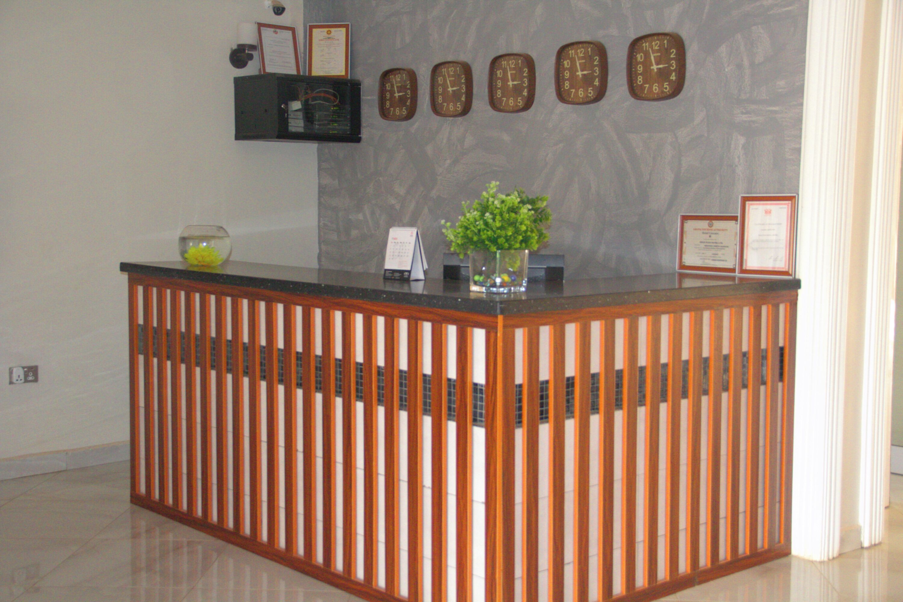 Gold Plus Hotel