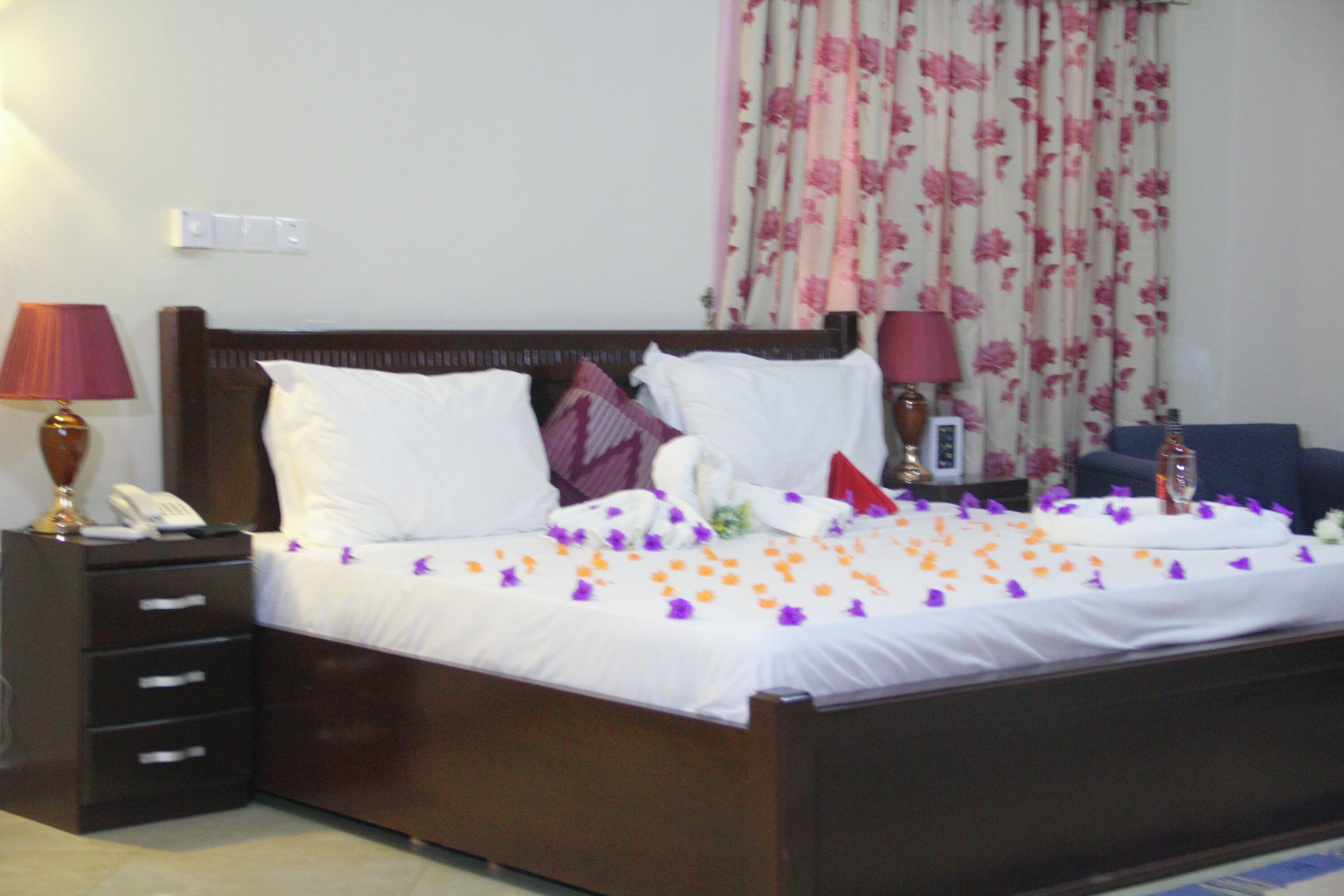Gold Plus Hotel