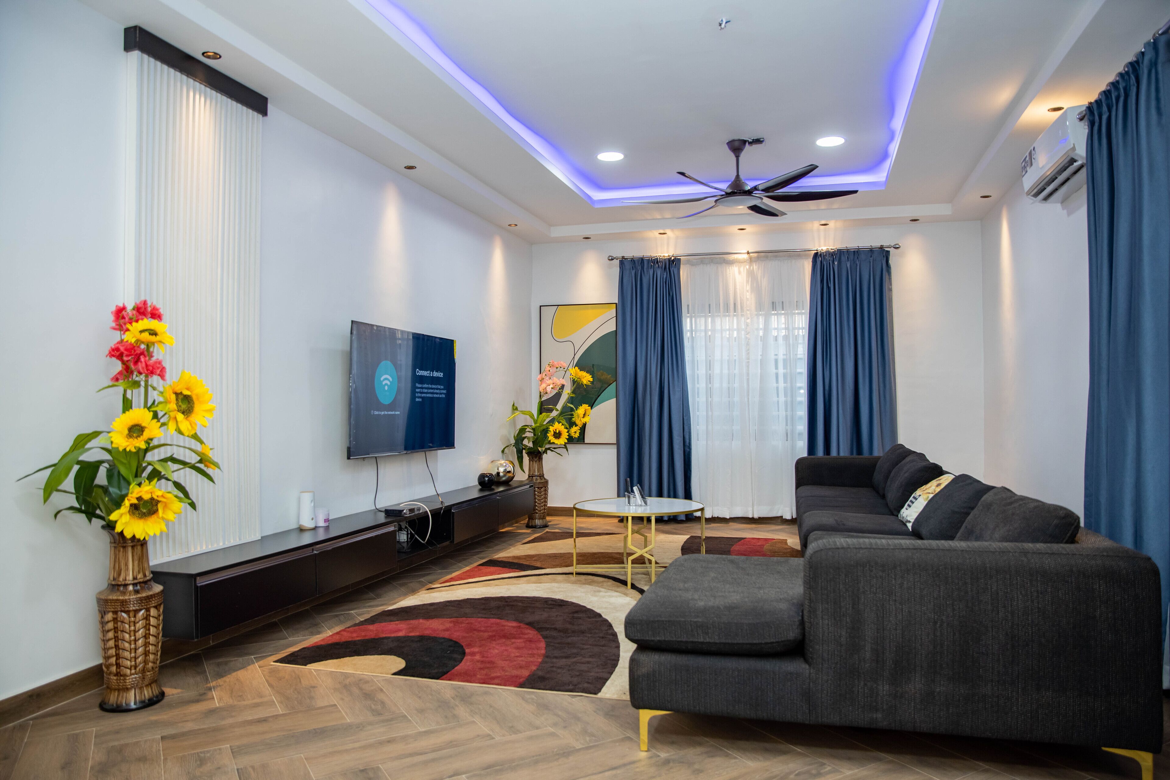 Js Way Apartments And Executive Hotel