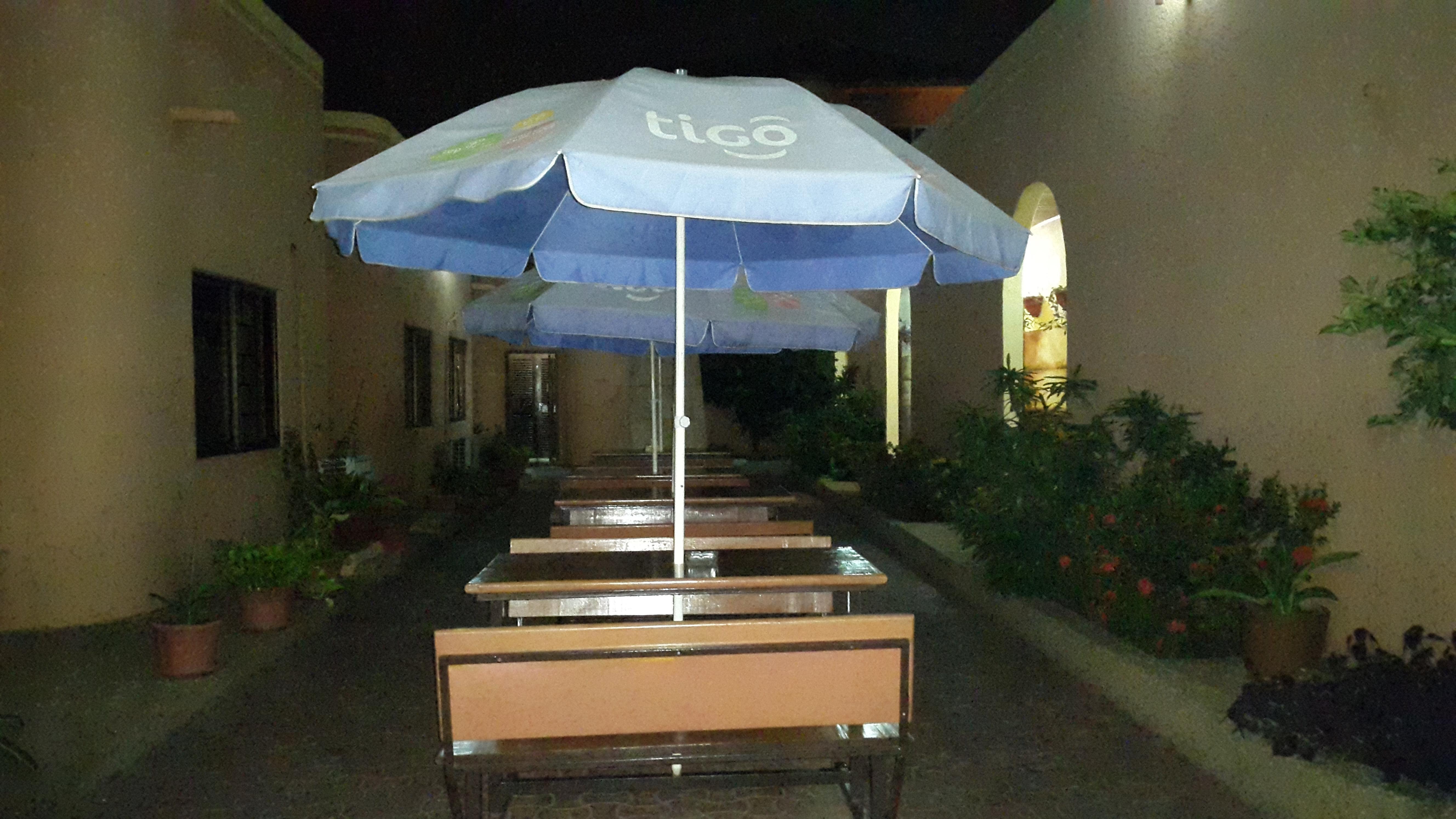 Sir Max Hotel