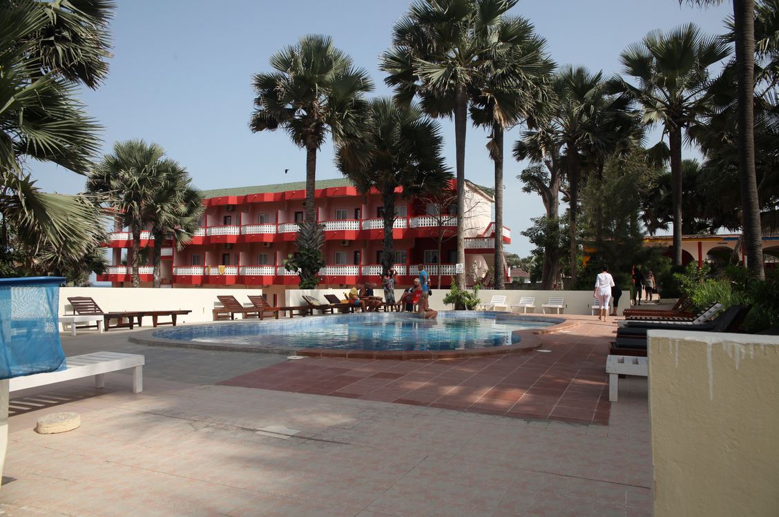 Golden Beach Hotel