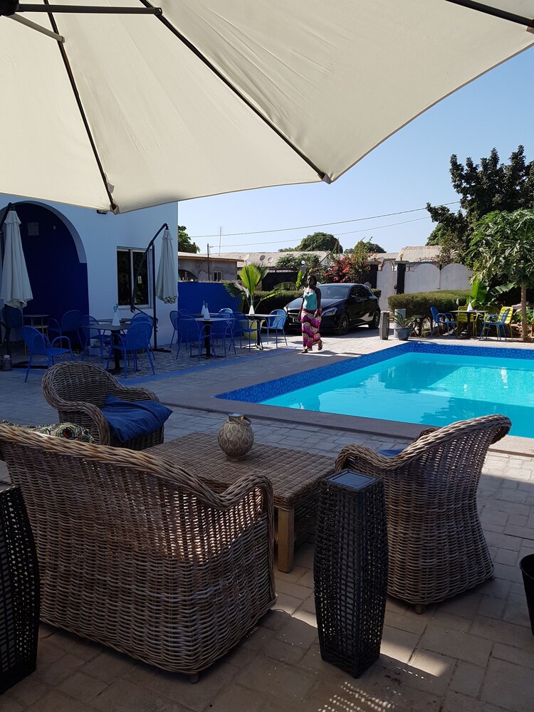 Camara Gardens Apartments