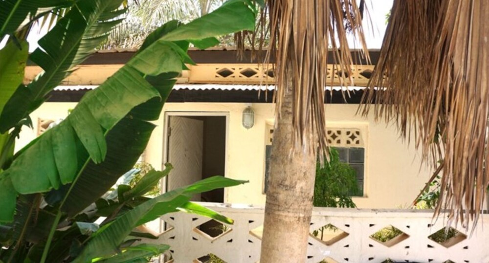 Kunta Lodges Bijilo