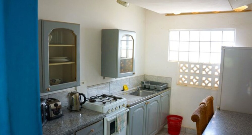 Kunta Lodges Bijilo