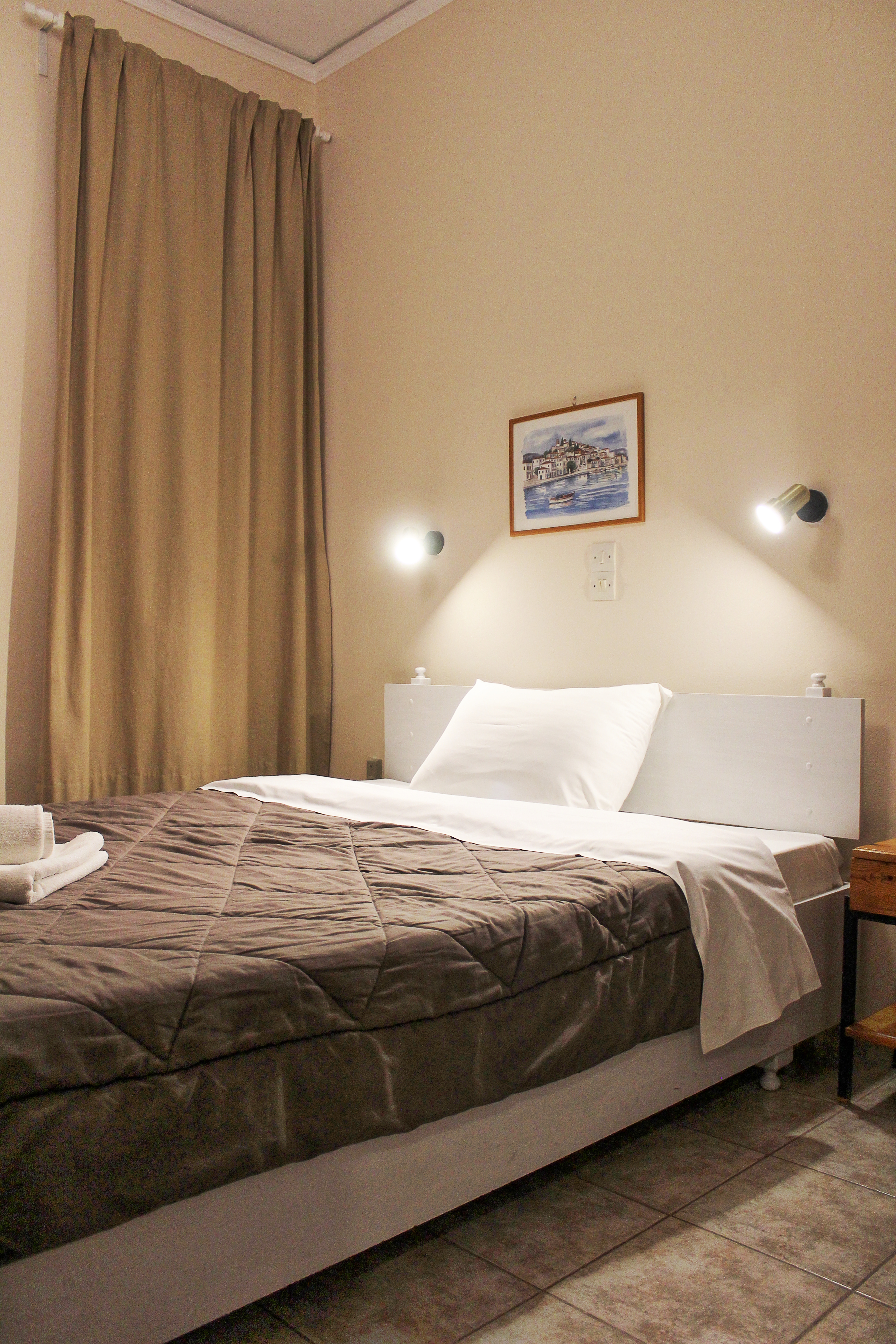 Hotel Aegina