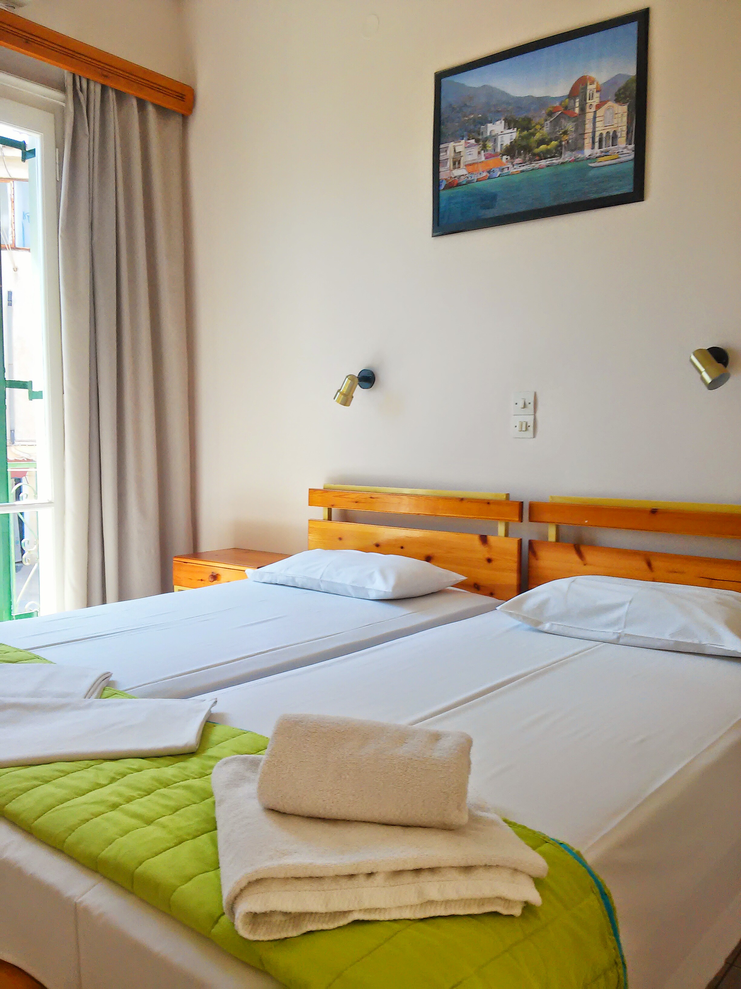 Hotel Aegina