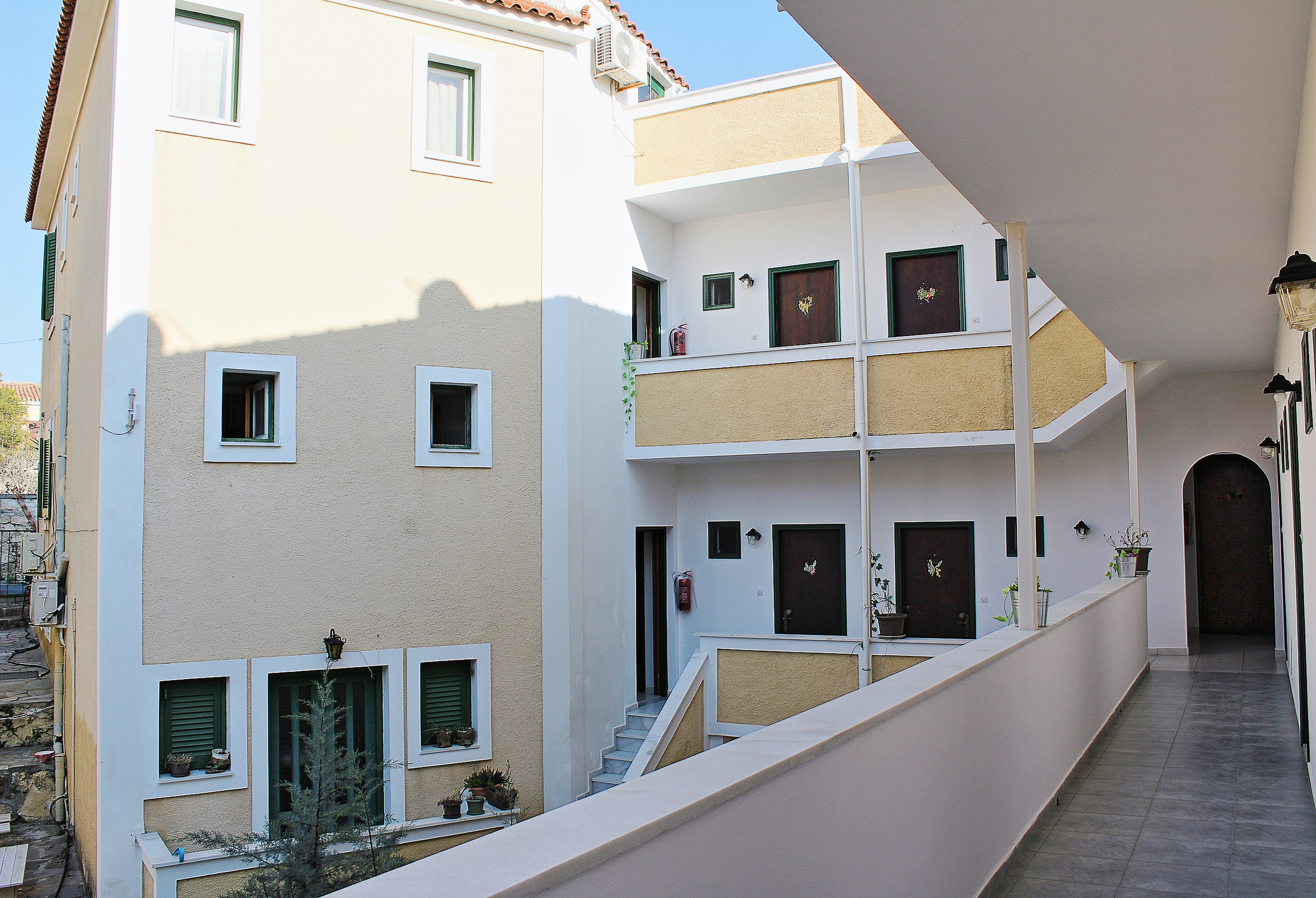 Hotel Aegina