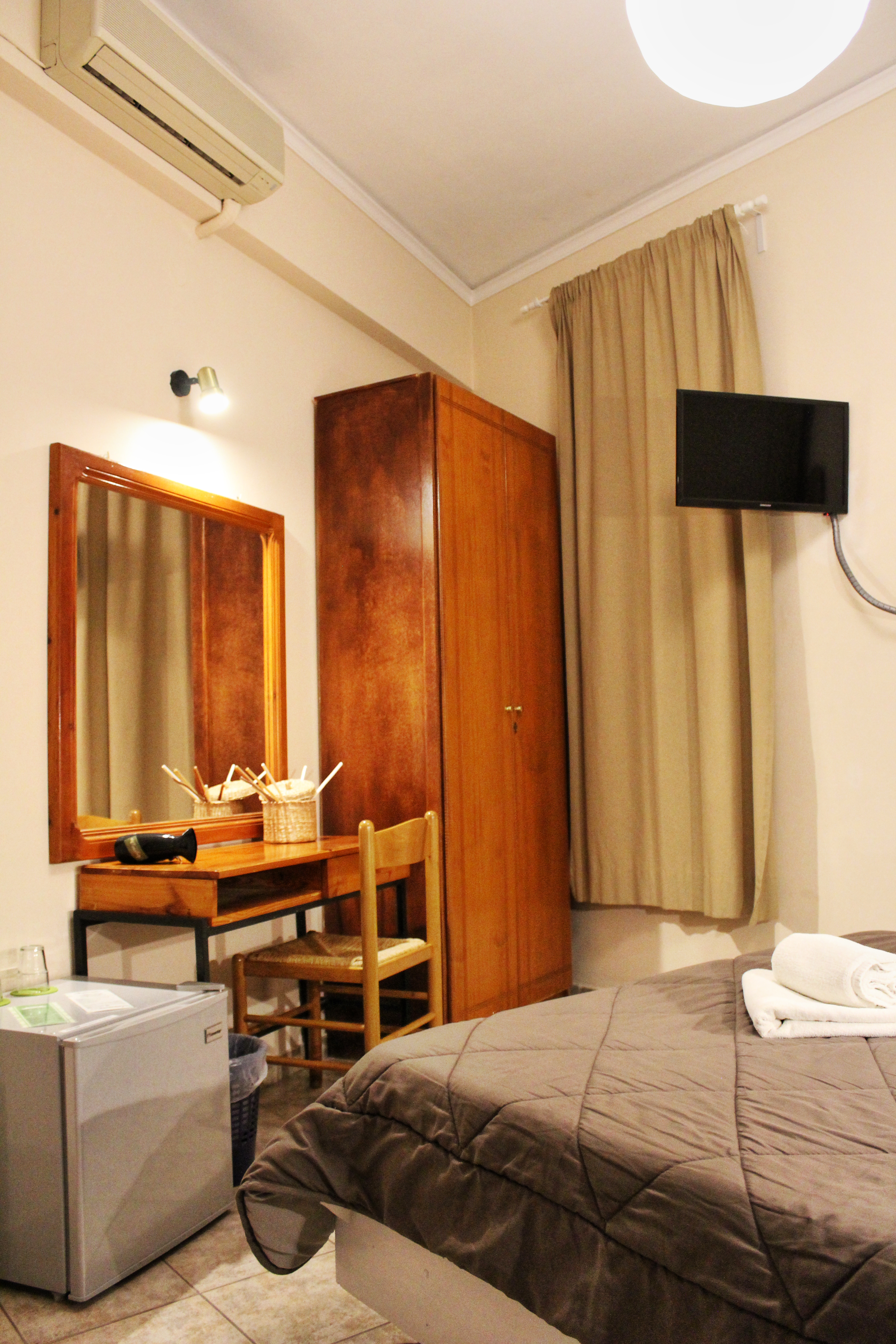 Hotel Aegina