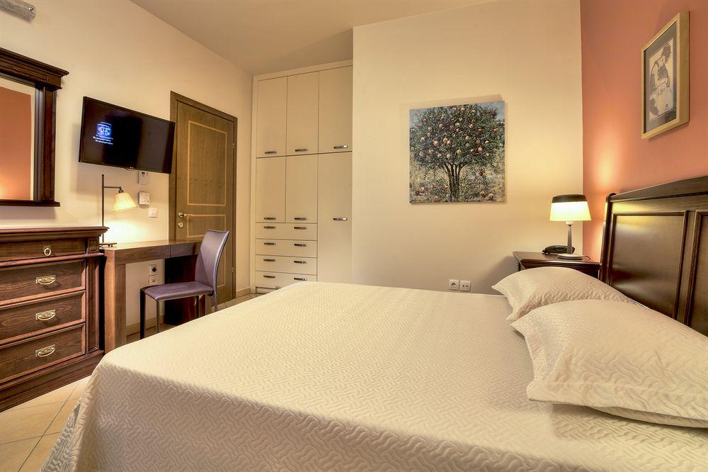 Marini Luxury Apartments & Suites