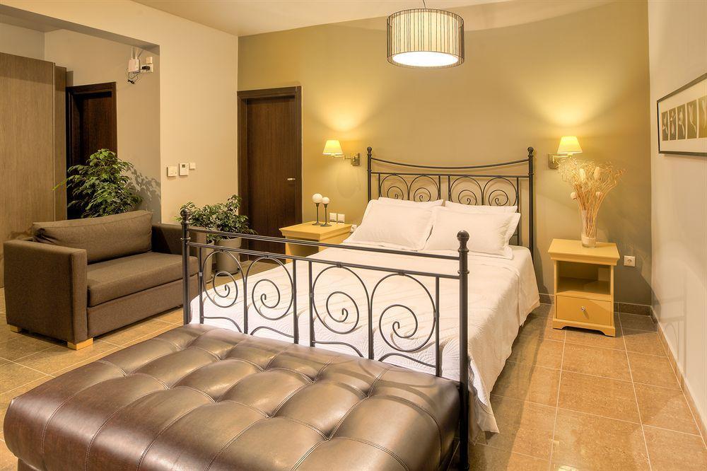 Marini Luxury Apartments & Suites