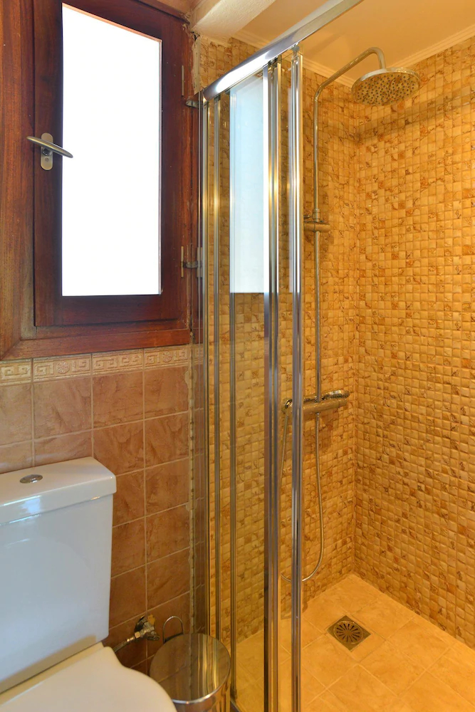 Pyrgos Ralli Estate Apartments & Suites