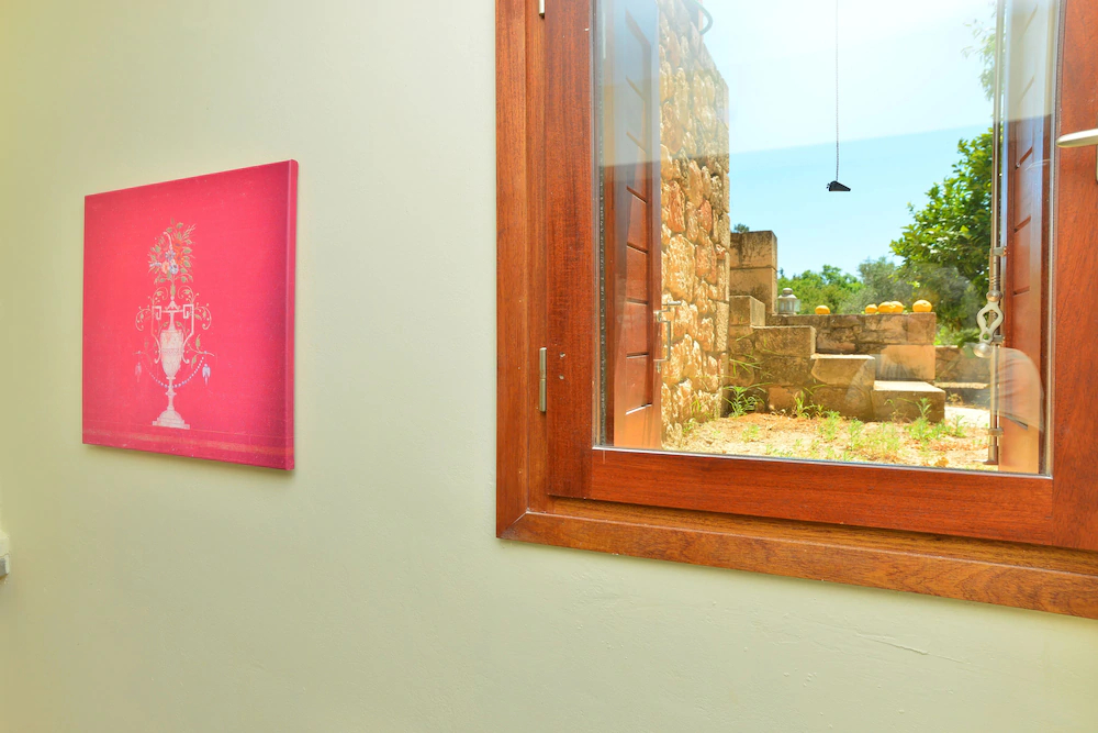 Pyrgos Ralli Estate Apartments & Suites