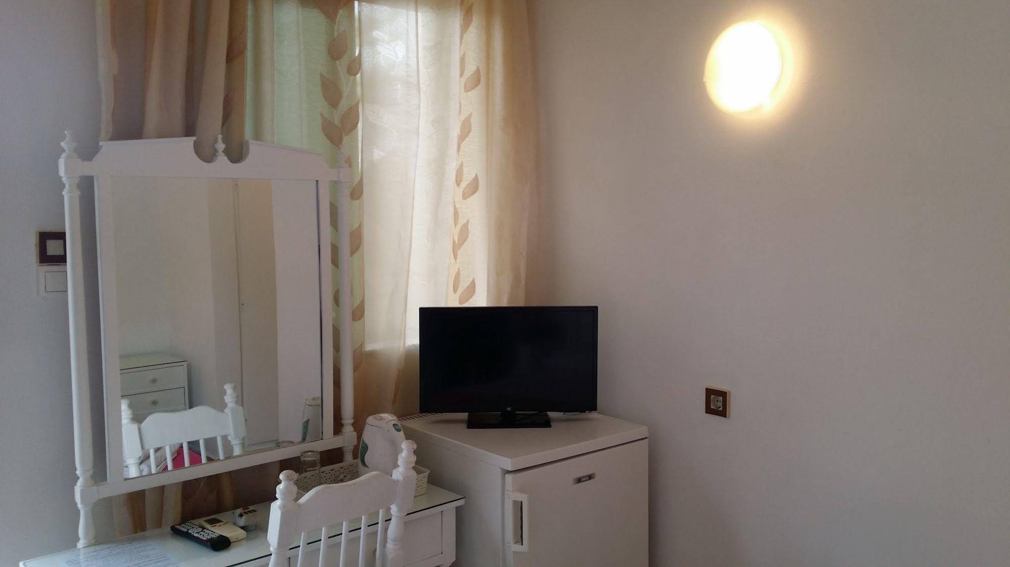 Rachel Hotel