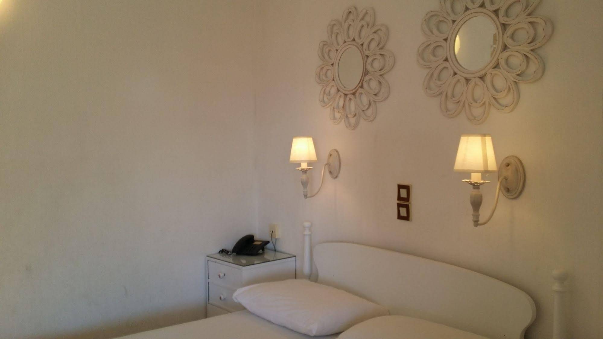 Rachel Hotel