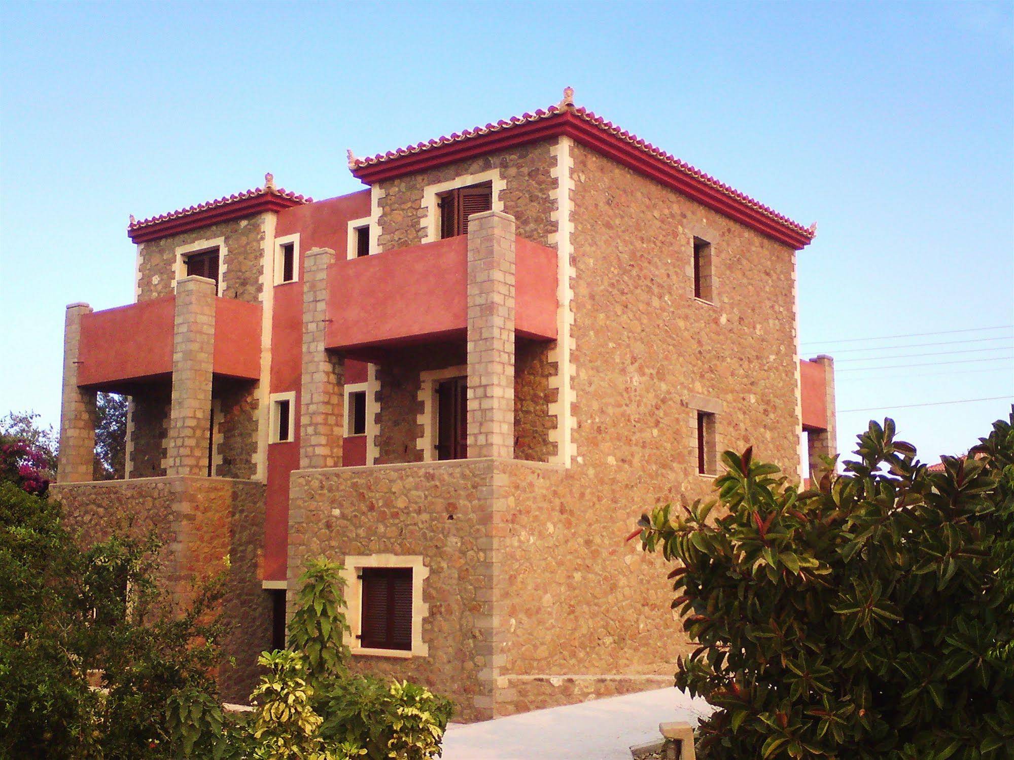 Angelina Aegina Escape