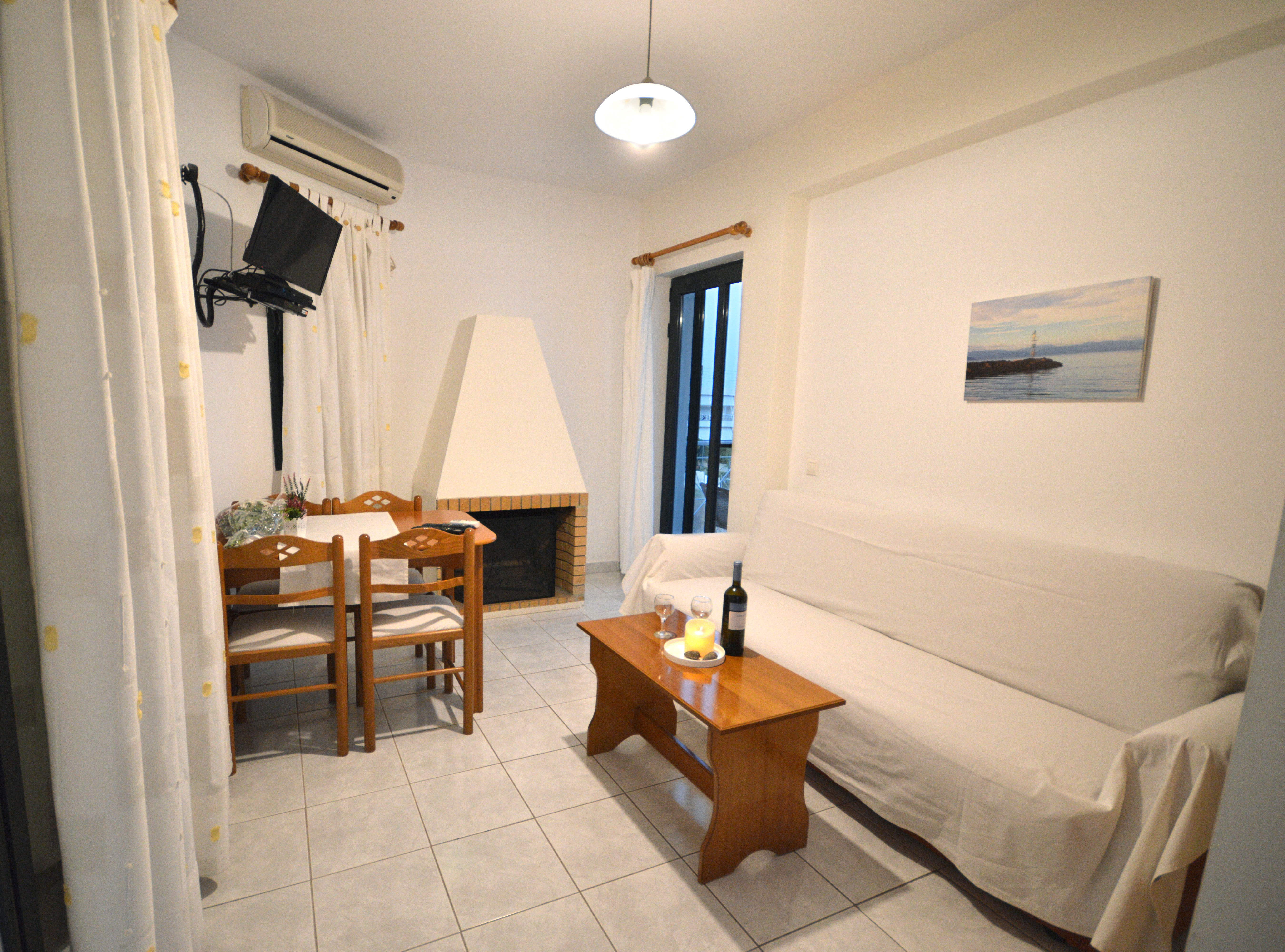 Koukounari Apartments