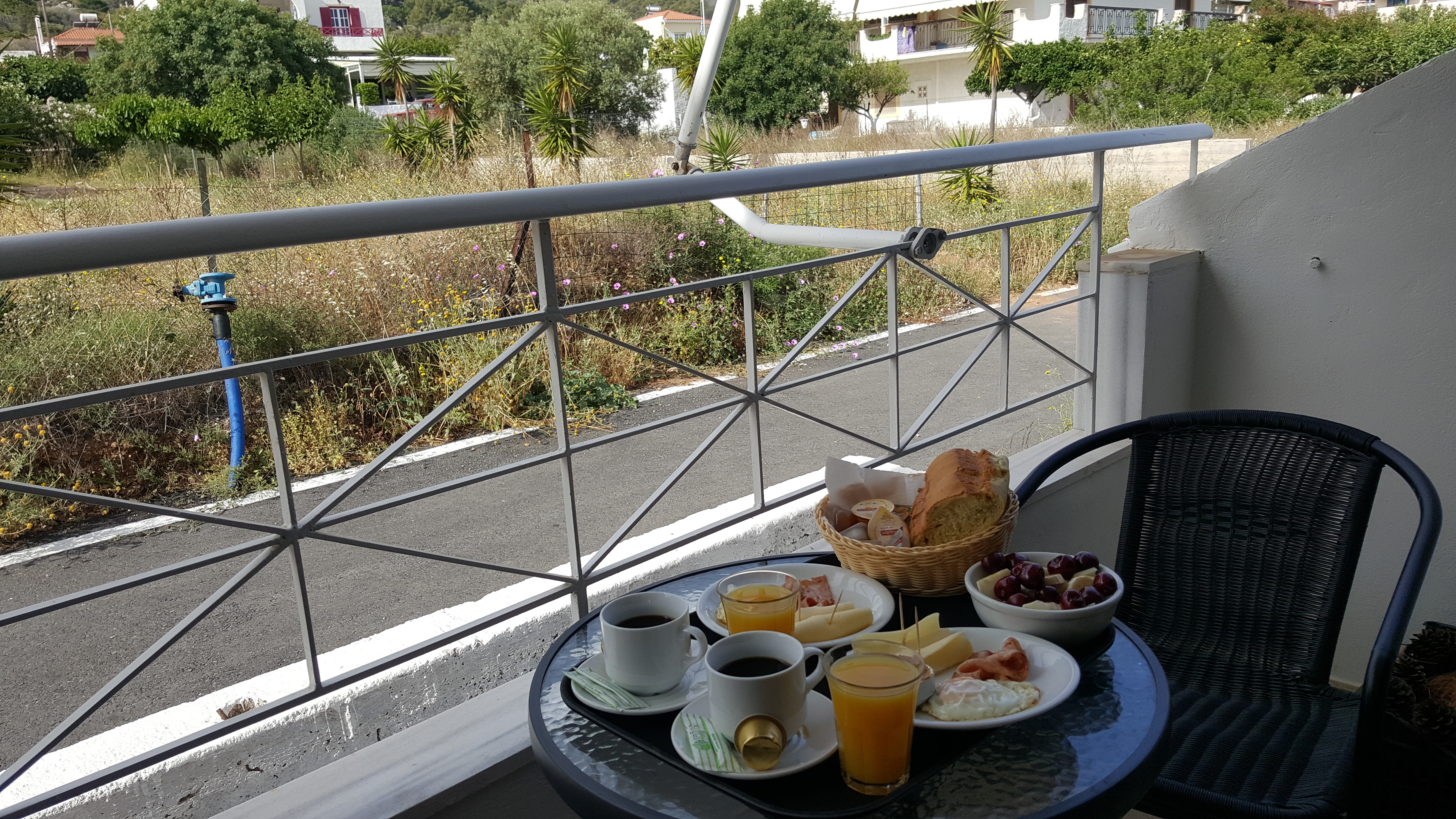 Koukounari Apartments