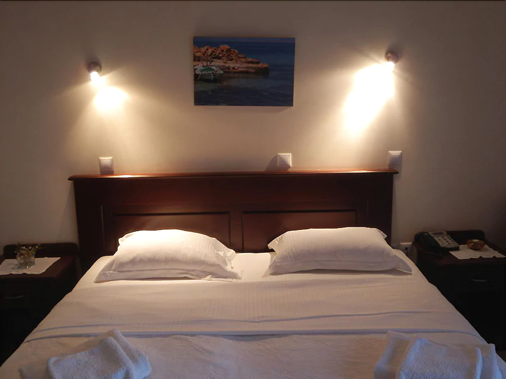 Irides Luxury Beach Hotel