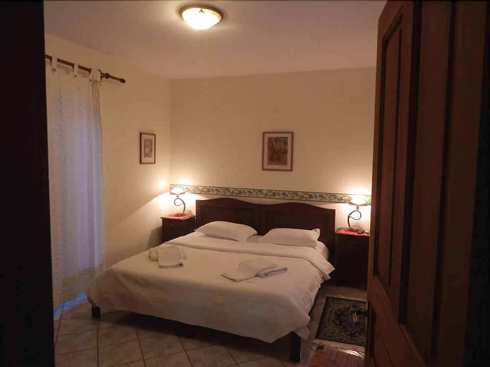 Irides Luxury Beach Hotel