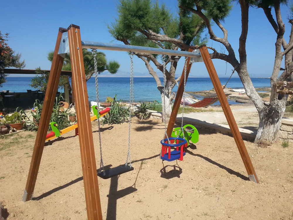 Irides Luxury Beach Hotel