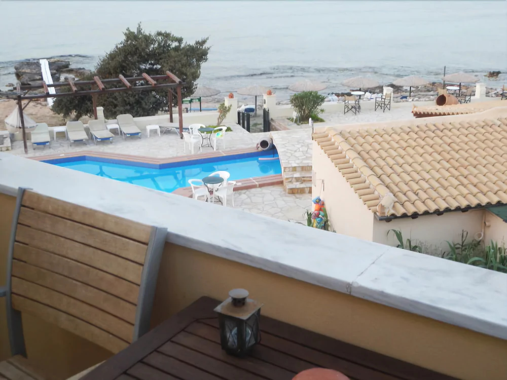 Irides Luxury Beach Hotel