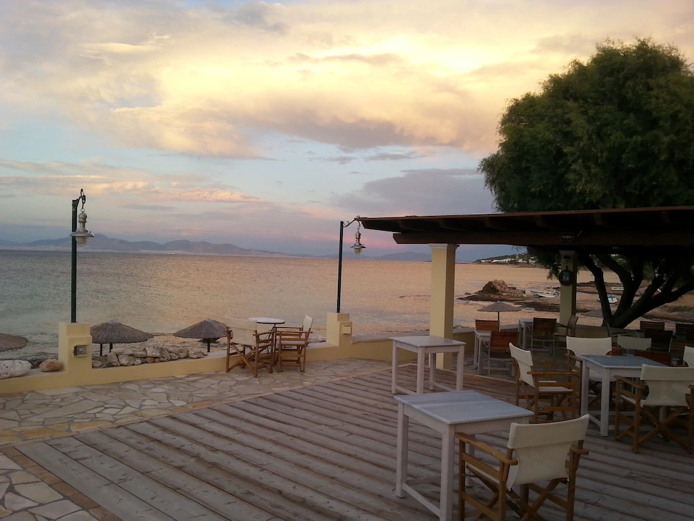 Irides Luxury Beach Hotel