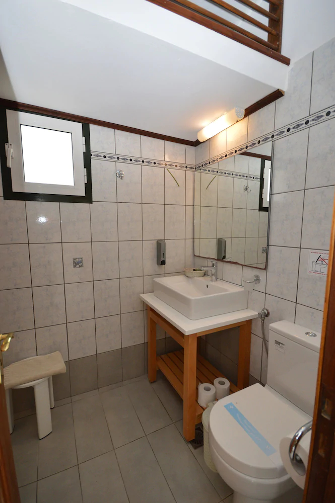 Irides Luxury Beach Hotel