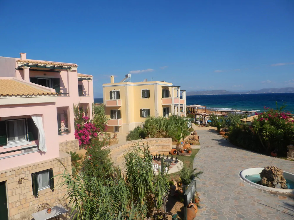 Irides Luxury Beach Hotel