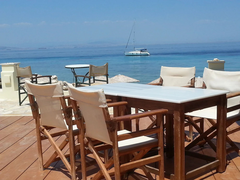 Irides Luxury Beach Hotel