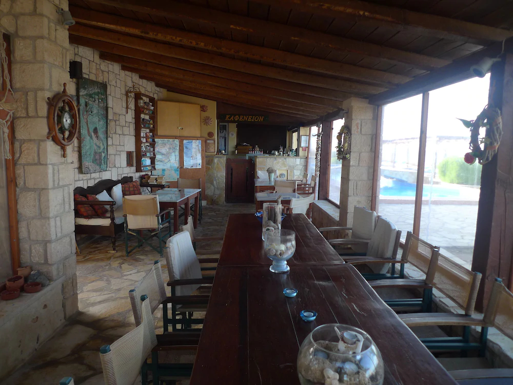 Irides Luxury Beach Hotel