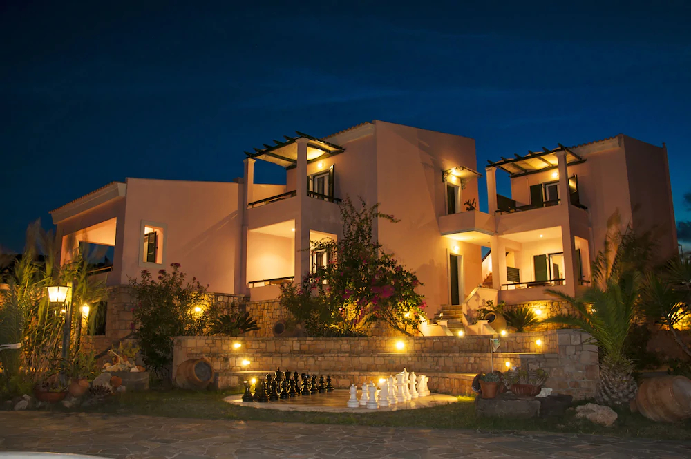 Irides Luxury Beach Hotel