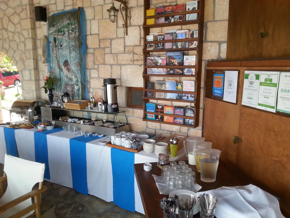 Irides Luxury Beach Hotel