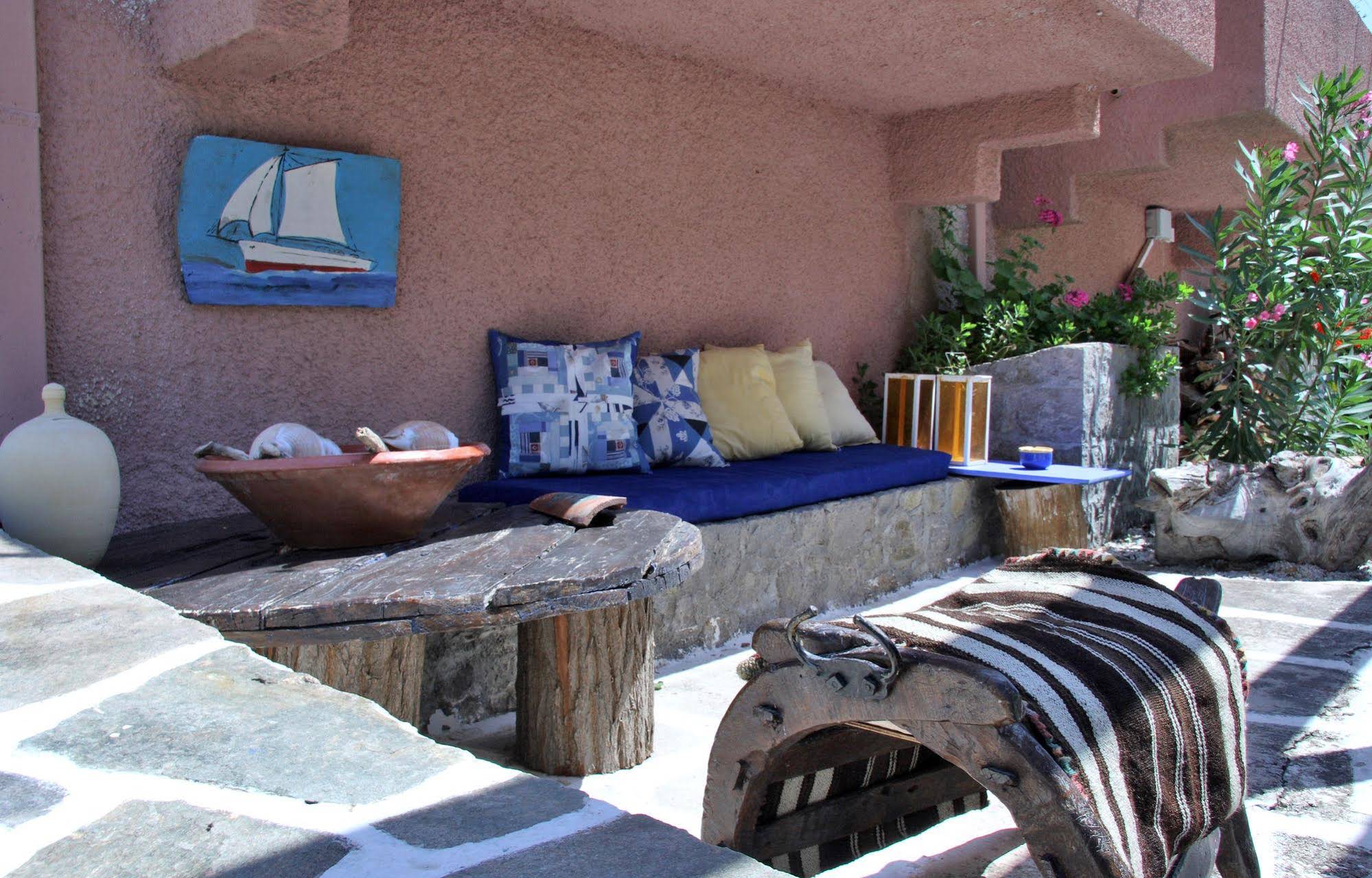 Vagia Hotel