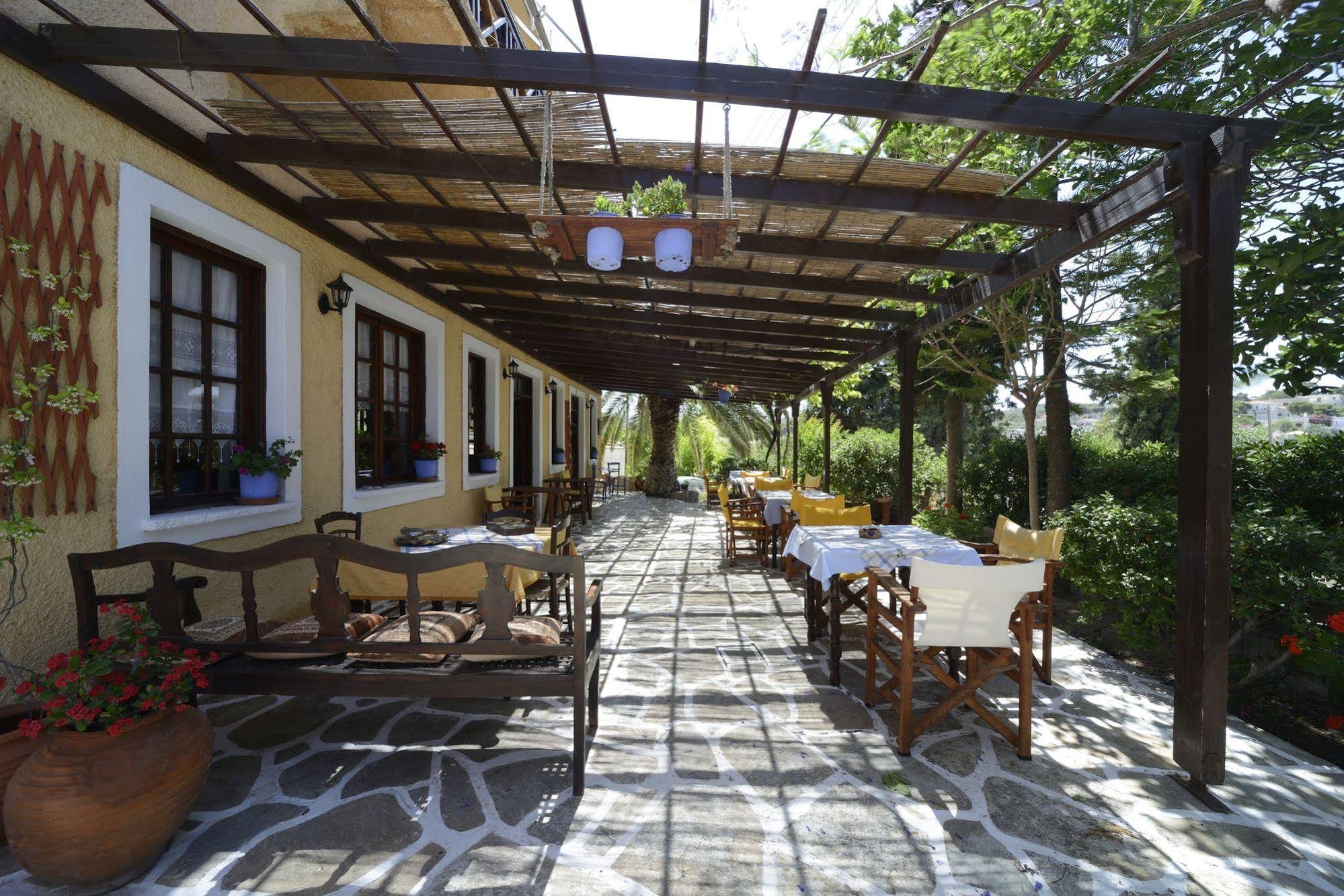 Vagia Hotel