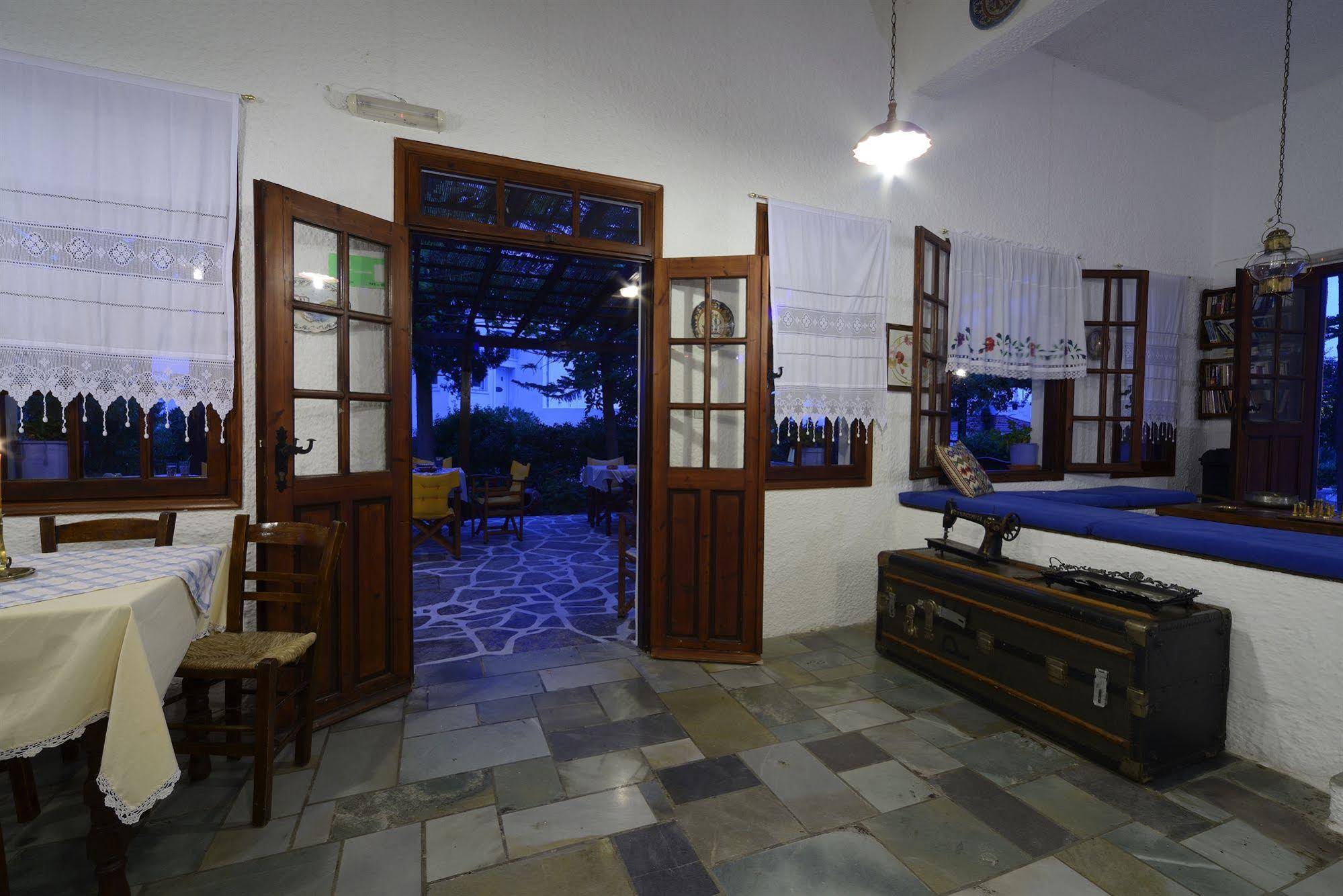 Vagia Hotel