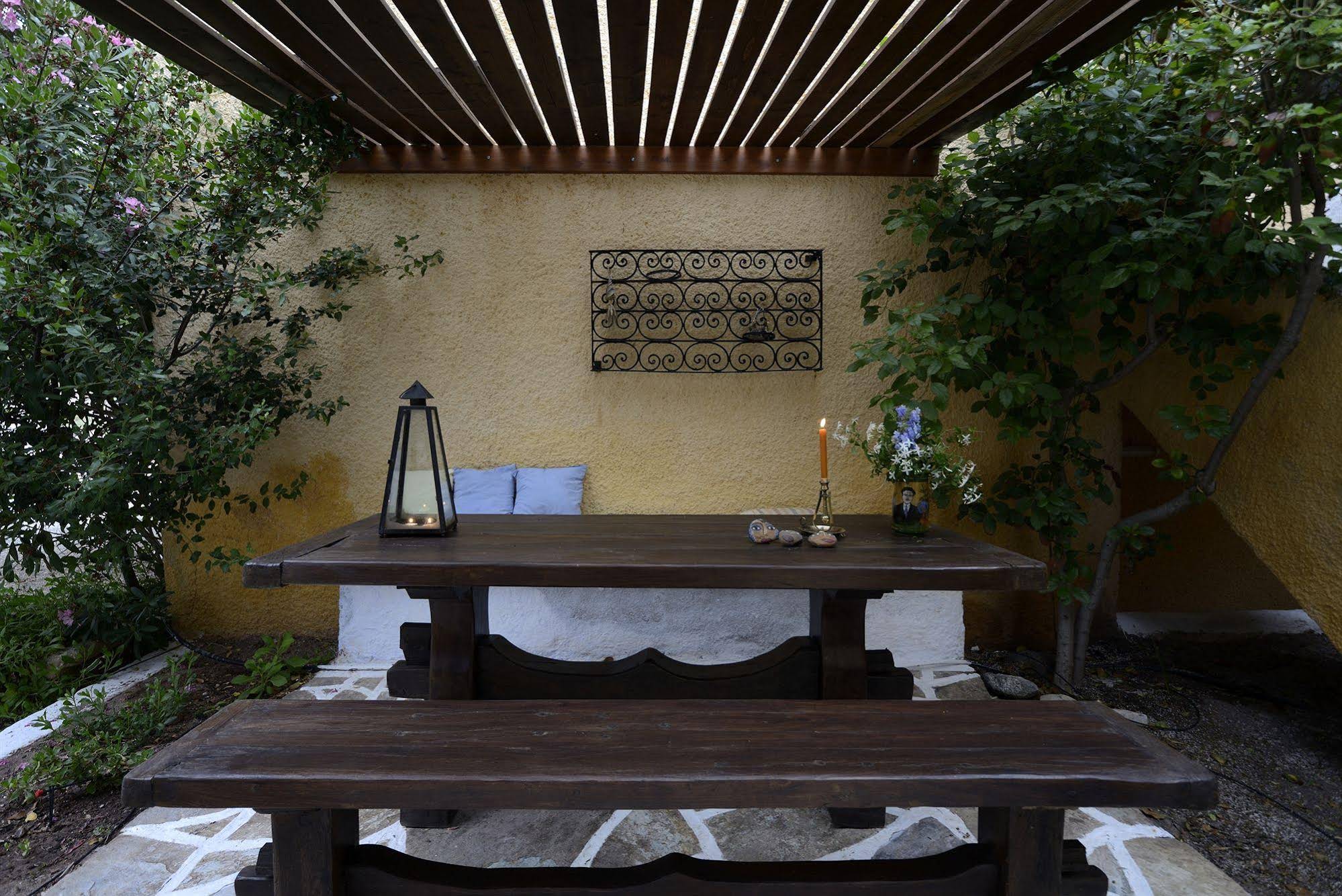 Vagia Hotel