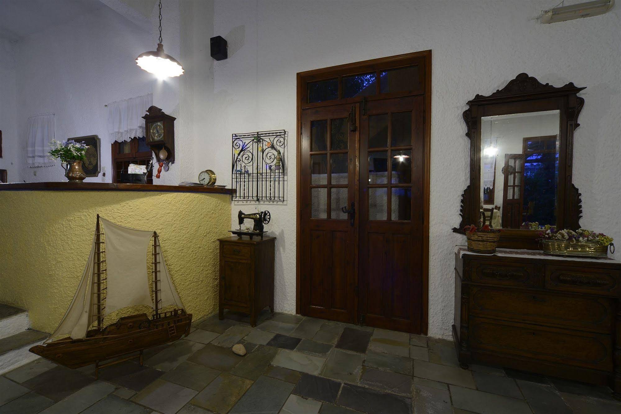 Vagia Hotel