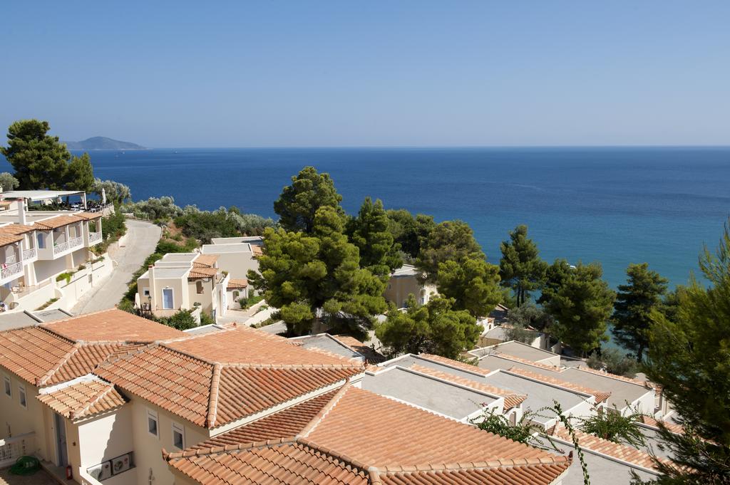Alonissos Beach Bungalows & Suites Hotel