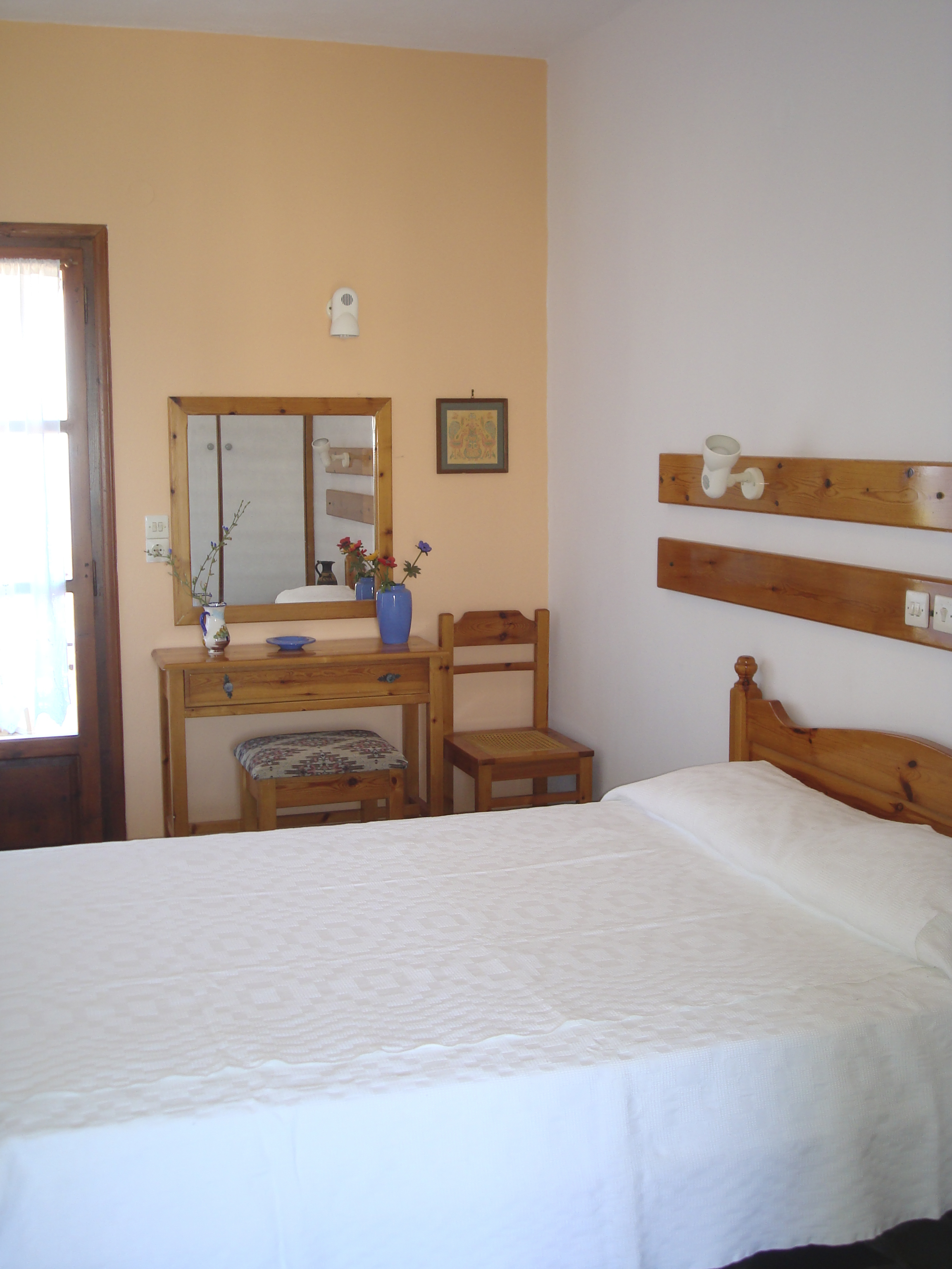 Asteri Apartments