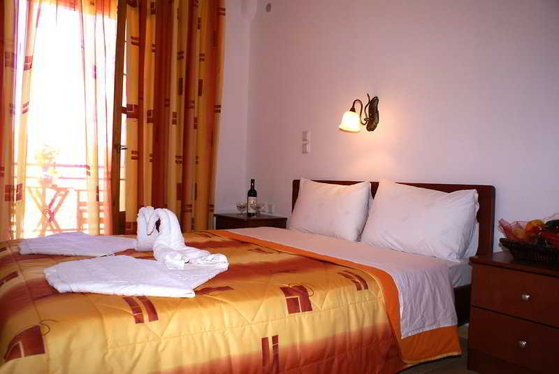 Agnanti Hotel