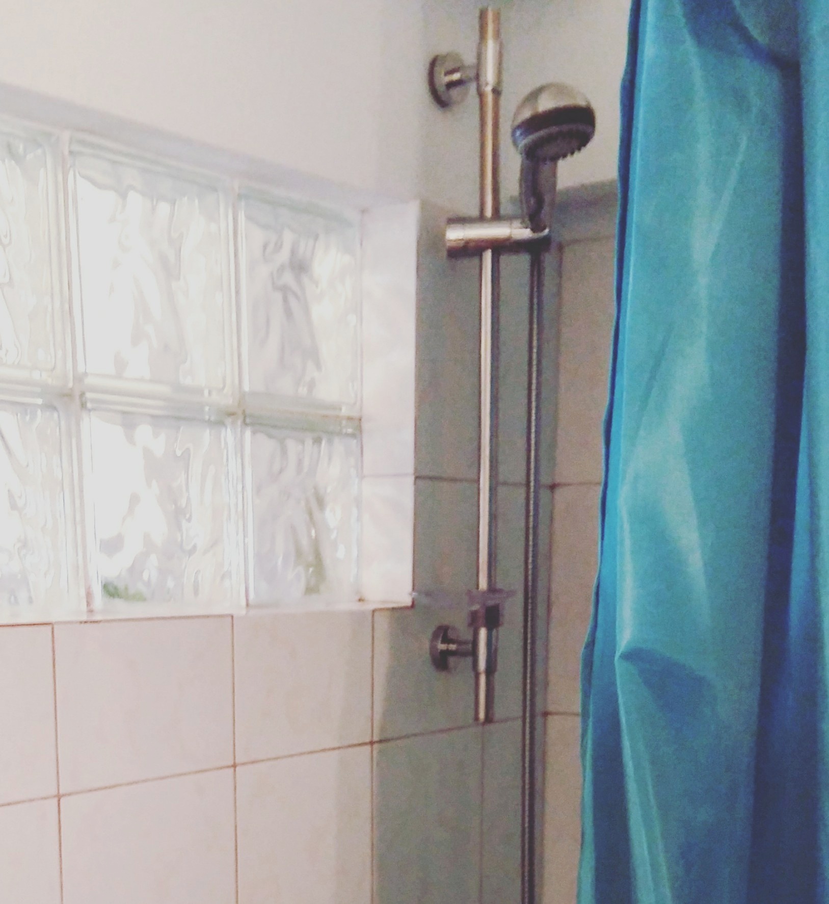 Angelos Suites