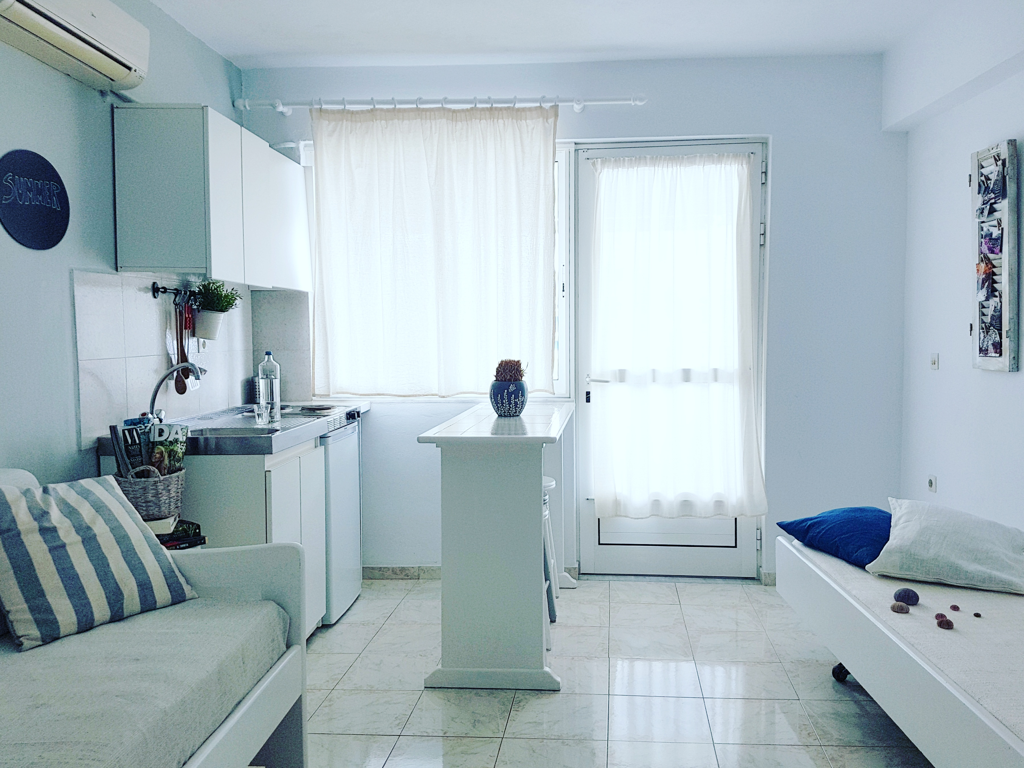 Angelos Suites
