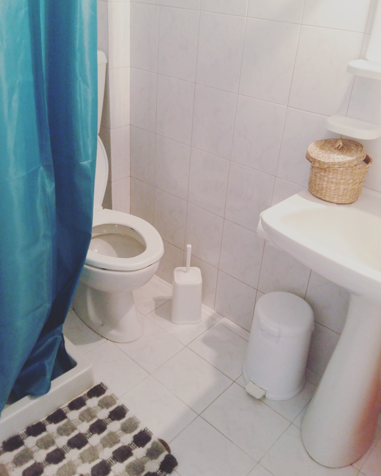 Angelos Suites