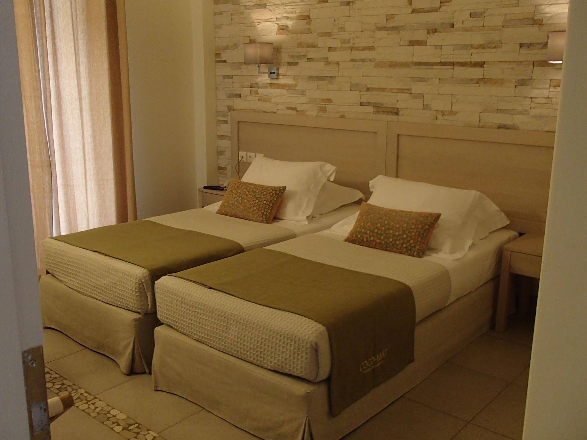 Ikion Hotel