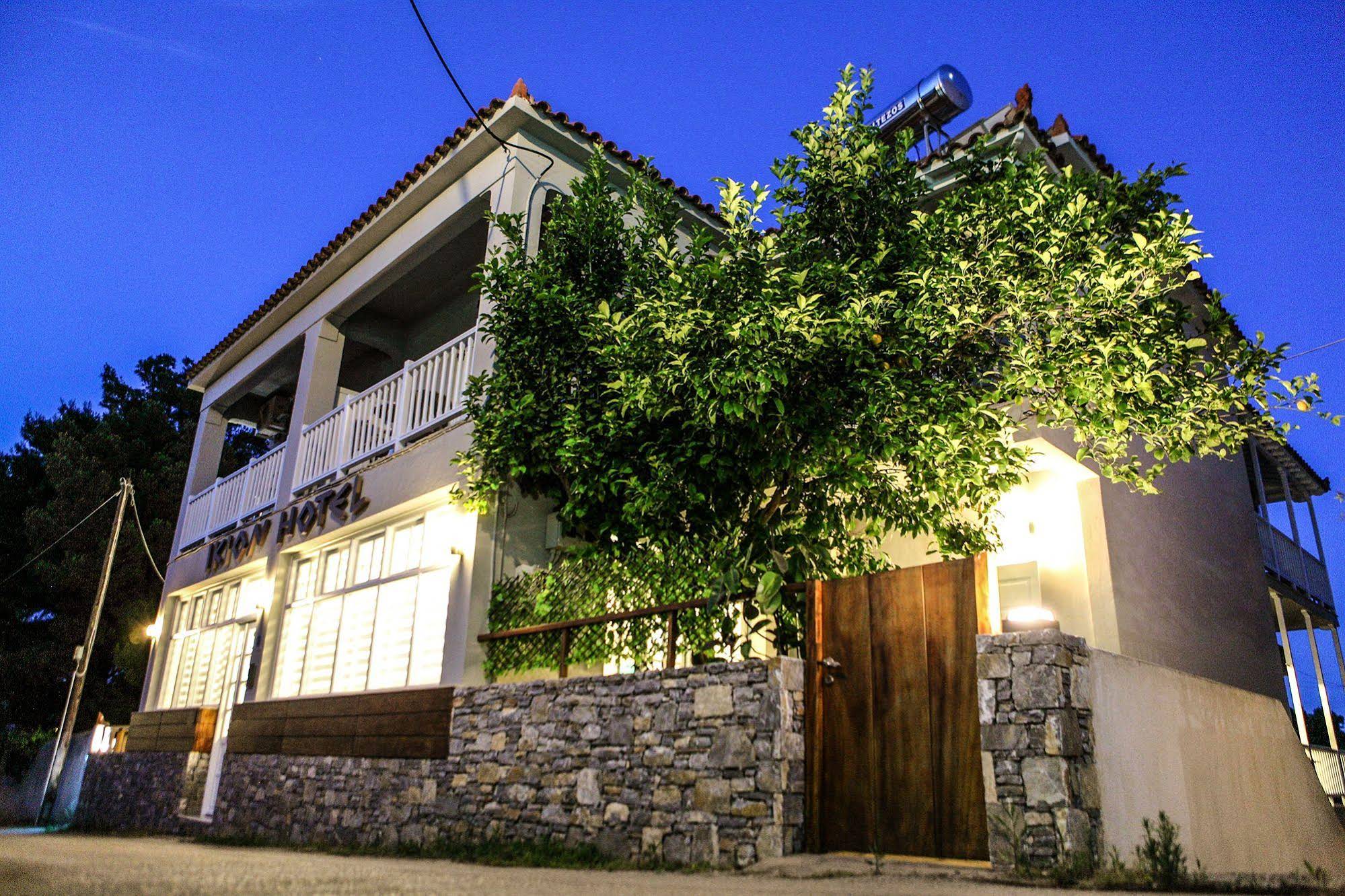 Ikion Hotel