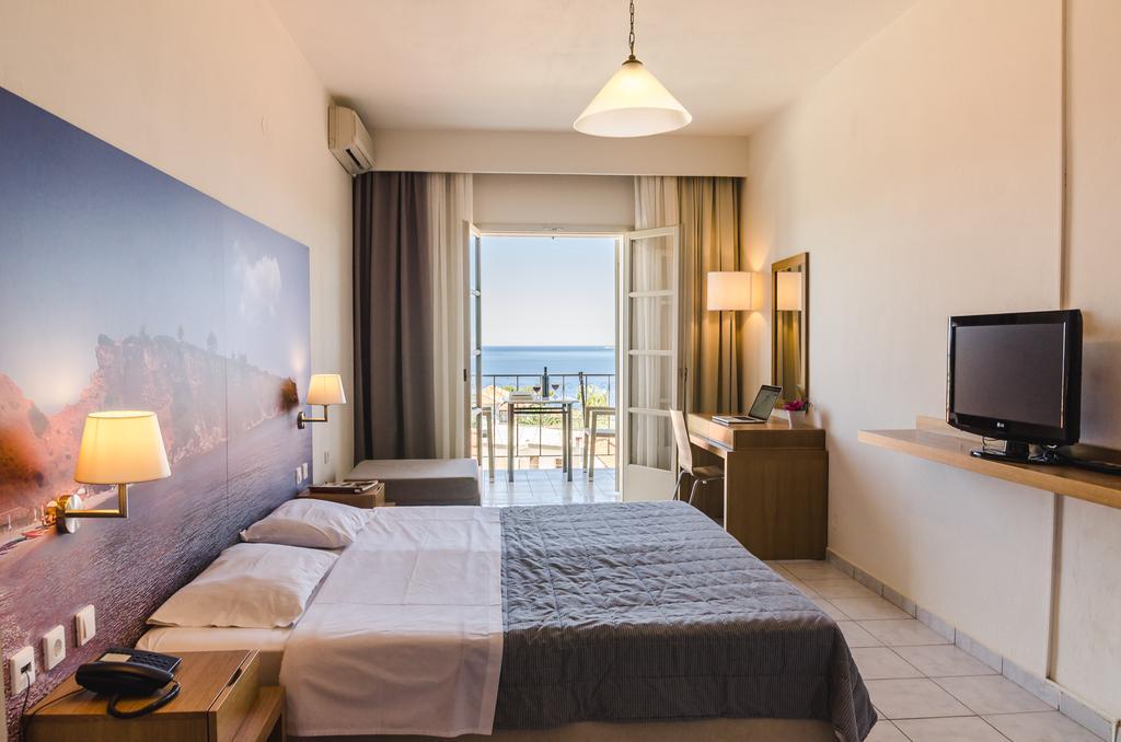 Nereides Hotel