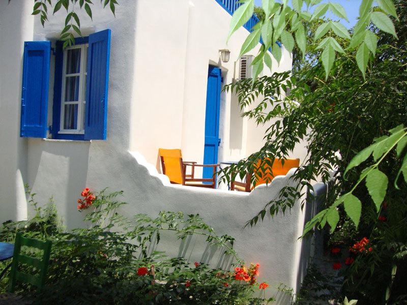 Minoa Hotel